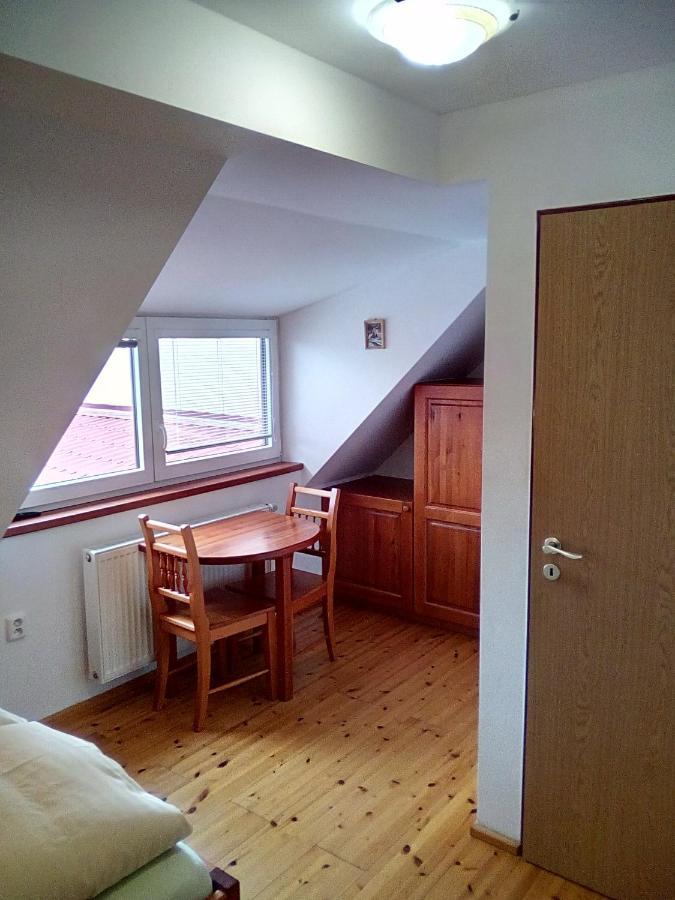 Hostinec u Janatů s ubytováním Cestin Exteriér fotografie