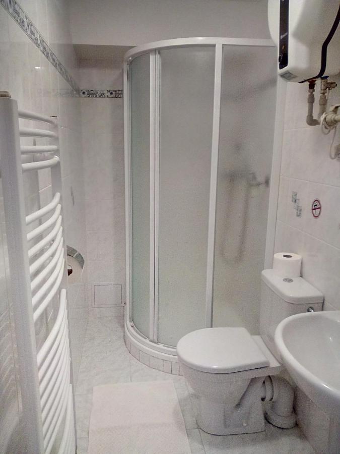Hostinec u Janatů s ubytováním Cestin Exteriér fotografie